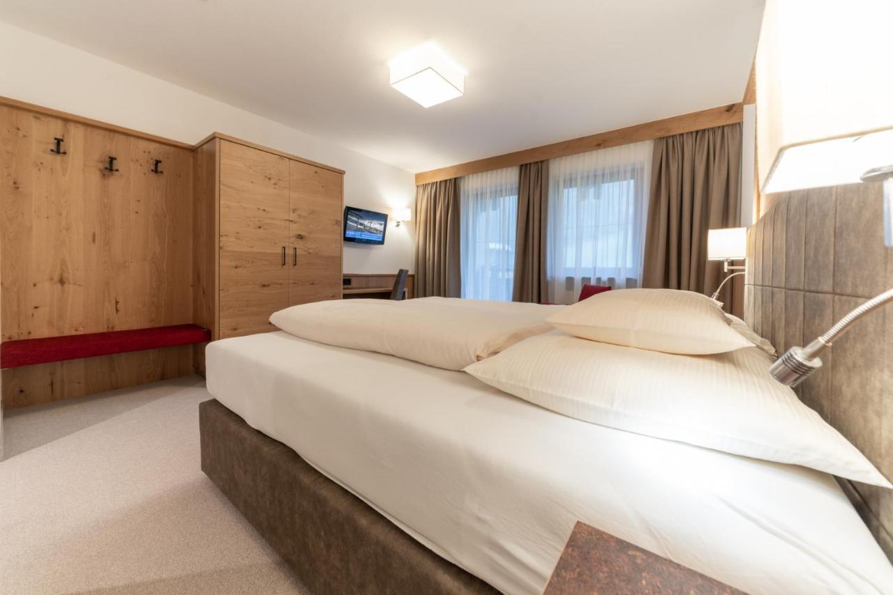 Haus Hohenfels Hotell Obergurgl Eksteriør bilde