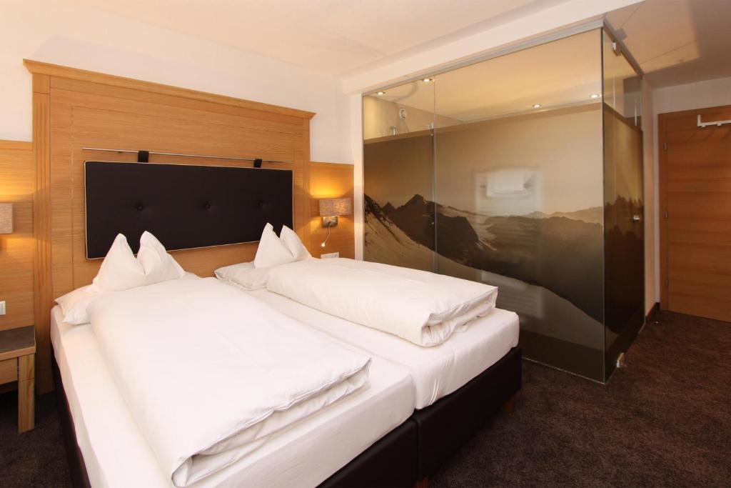Haus Hohenfels Hotell Obergurgl Rom bilde